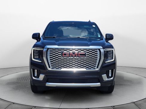 Used 2024 GMC Yukon Denali w/ Max Trailering Package AWD/4WD image 2