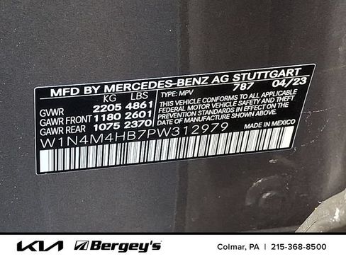 Used 2023 Mercedes-Benz GLB 250 4MATIC image 31