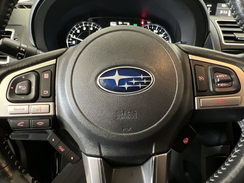 Used 2017 Subaru Forester 2.5i Touring AWD/4WD image 15