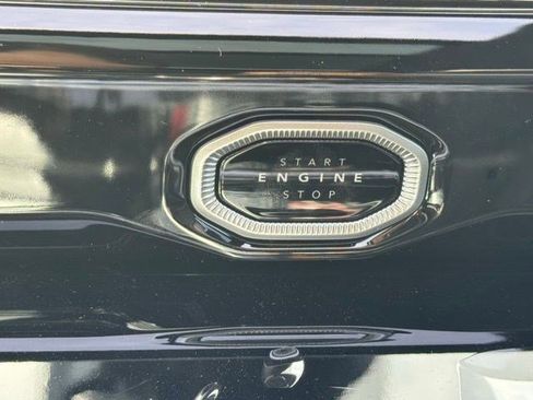 New 2026 Jeep Grand Cherokee Limited w/ Luxury Tech Group II image 23