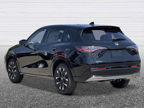 New 2026 Honda HR-V EX-L image 2