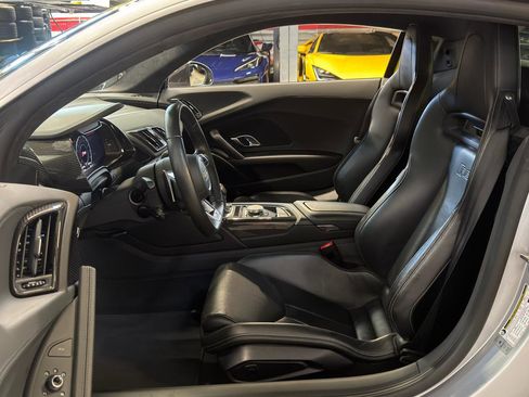 Used 2018 Audi R8 V10 plus w/ 20" Wheel Package AWD/4WD image 13