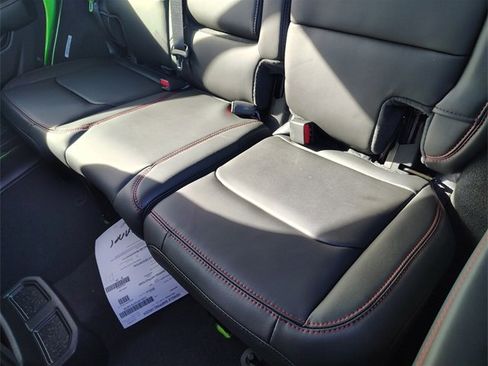 New 2026 Jeep Wrangler Unlimited Rubicon w/ Safety Group image 31