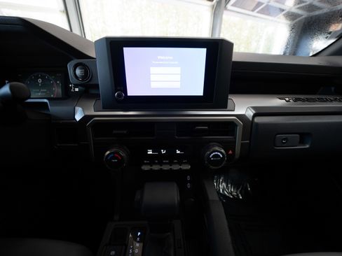 Used 2024 Toyota Tacoma SR5 image 17