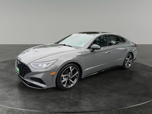 Used 2023 Hyundai Sonata SEL Plus FWD image 3