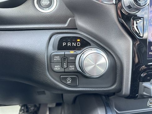 Used 2025 RAM 1500 Laramie image 80