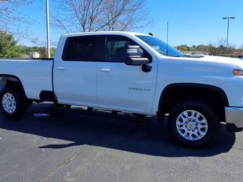 Certified 2025 Chevrolet Silverado 3500 LT w/ Convenience Package AWD/4WD image 9