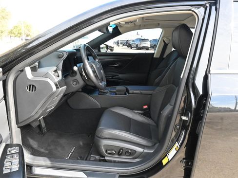 Used 2022 Lexus ES 350 w/ Premium Package image 19