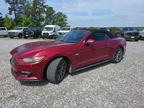 Used 2015 Ford Mustang GT Premium w/ Equipment Group 401A RWD image 3