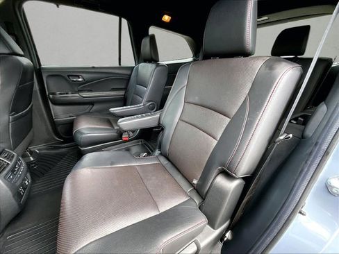 Used 2022 Honda Pilot Black Edition image 28