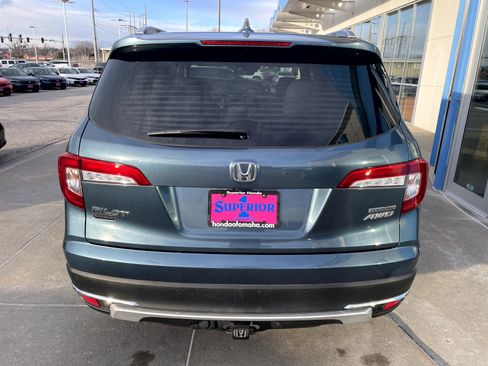 Used 2021 Honda Pilot Touring image 3