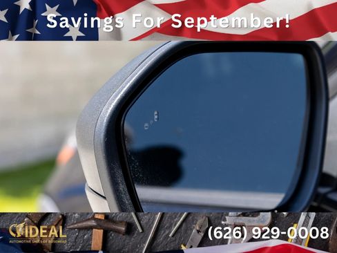 Used 2023 Ford Explorer XLT RWD image 11