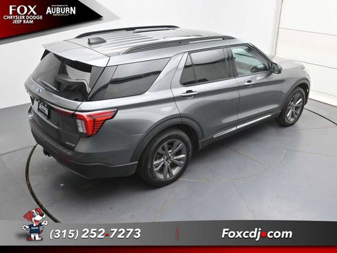 Used 2025 Ford Explorer Active w/ Active Comfort Package AWD/4WD image 36
