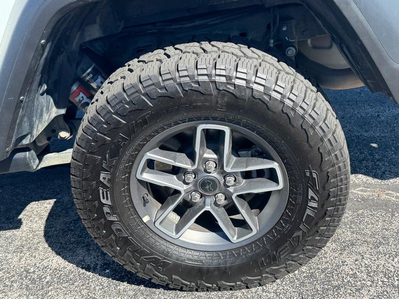 Used 2026 Jeep Gladiator Mojave AWD/4WD image 7