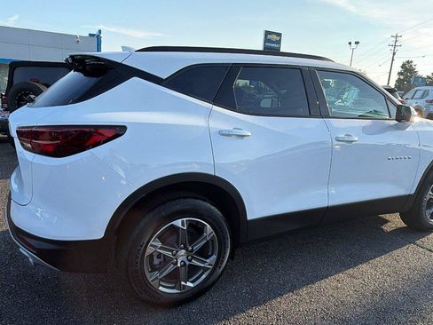 New 2026 Chevrolet Blazer LT w/ Convenience Package FWD image 8