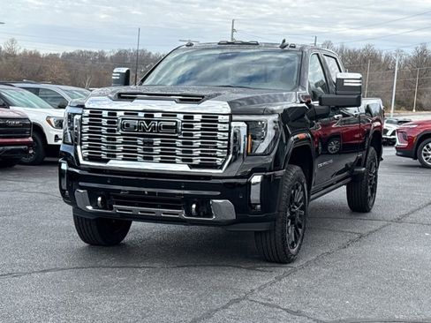 New 2026 GMC Sierra 2500 Denali w/ Denali Reserve Package image 13