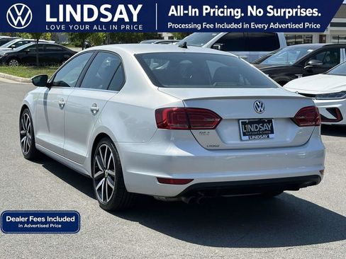 Used 2013 Volkswagen Jetta GLI FWD image 5