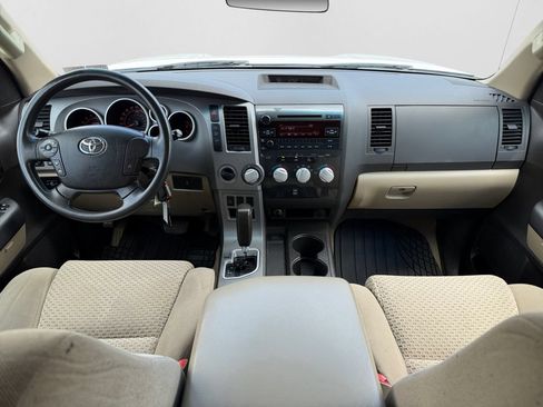 Used 2010 Toyota Tundra 4x4 Double Cab image 20