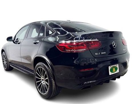 Used 2023 Mercedes-Benz GLC 300 4MATIC Coupe w/ AMG Line image 4