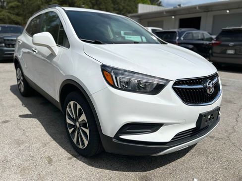 Used 2022 Buick Encore Preferred w/ Safety Package AWD/4WD image 1