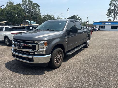 Used 2021 Ford F250 XL w/ STX Appearance Package RWD image 2
