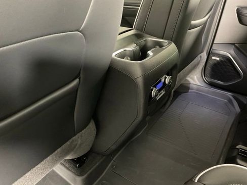 New 2026 Buick Enclave Preferred AWD/4WD image 16