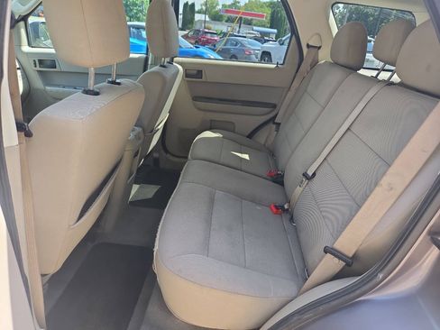 Used 2012 Ford Escape XLT AWD/4WD image 15