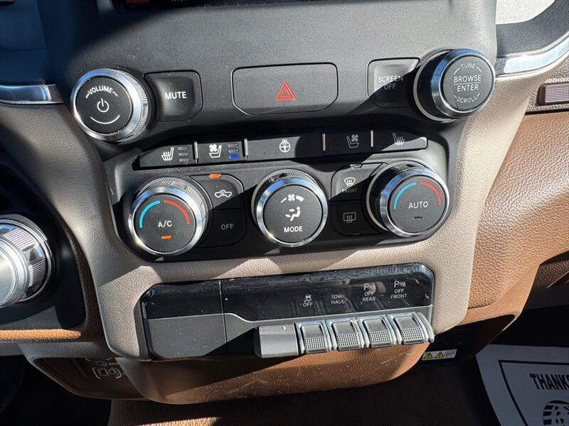 Used 2021 RAM 1500 Laramie AWD/4WD image 52