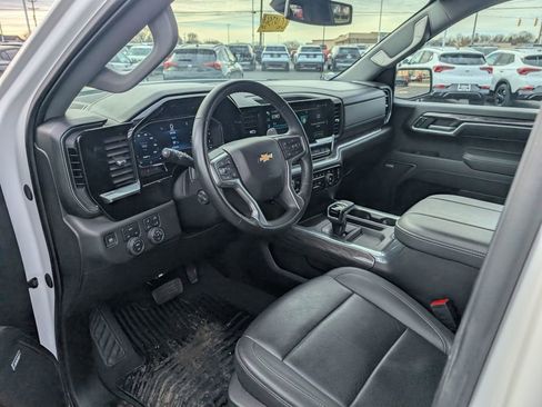 Used 2024 Chevrolet Silverado 1500 LTZ w/ LTZ Convenience Package II image 14