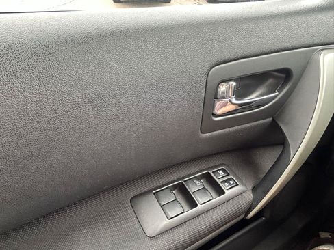 Used 2013 Nissan Rogue S AWD/4WD image 24