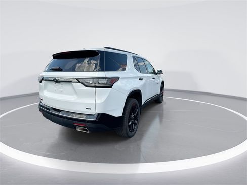 Used 2021 Chevrolet Traverse Premier image 8