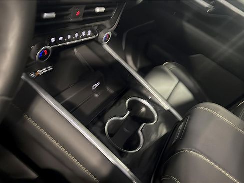 New 2025 Chevrolet Tahoe Premier AWD/4WD image 21