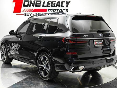 Used 2025 BMW X7 xDrive40i w/ M Sport Package AWD/4WD image 11