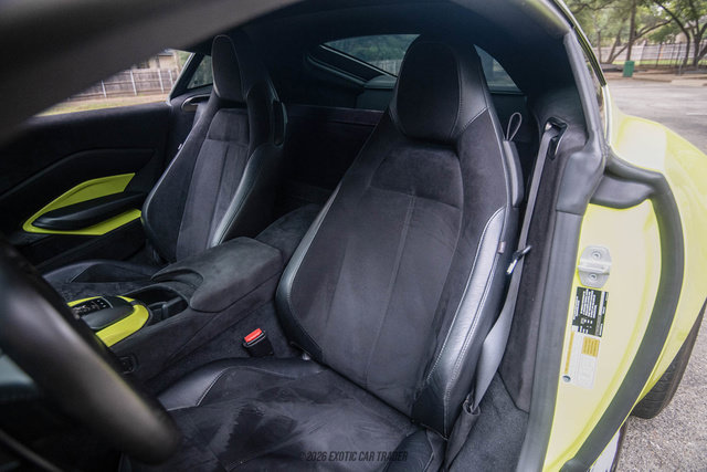 Used 2020 Aston Martin V8 Vantage Coupe RWD image 55