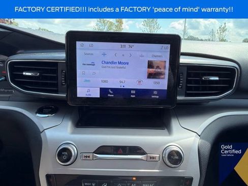 Used 2023 Ford Explorer XLT w/ Equipment Group 202A AWD/4WD image 35