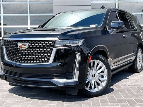 Used 2022 Cadillac Escalade Premium Luxury w/ Performance Package AWD/4WD image 1