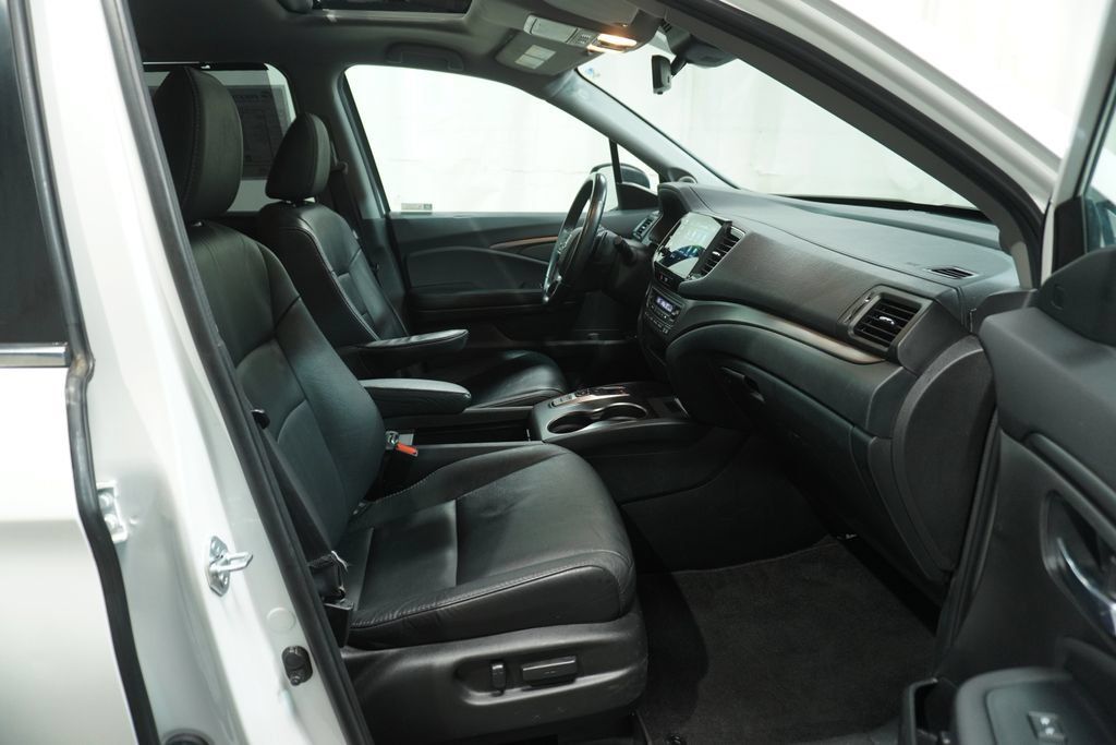 Used 2022 Honda Pilot Special Edition image 13