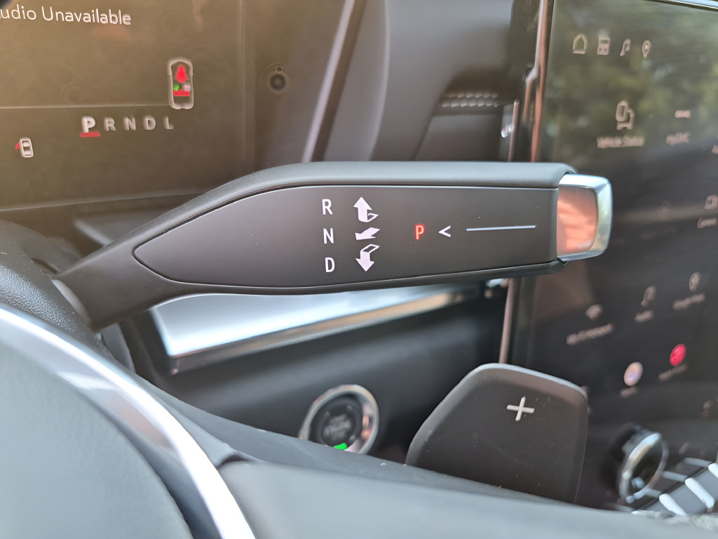 New 2027 GMC Terrain Elevation w/ LPO, Floor Liner Package FWD image 29