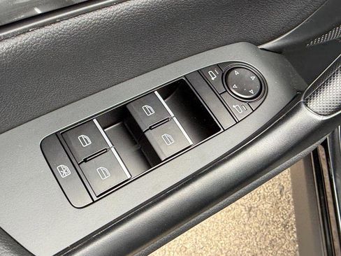 New 2026 MAZDA CX-50 AWD 2.5 Hybrid w/ Premium Pkg image 10