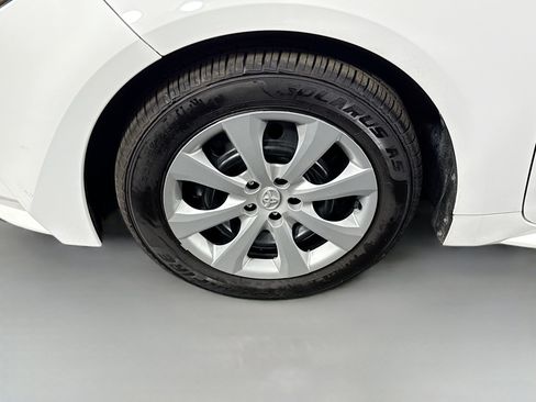 Used 2023 Toyota Corolla LE FWD image 37