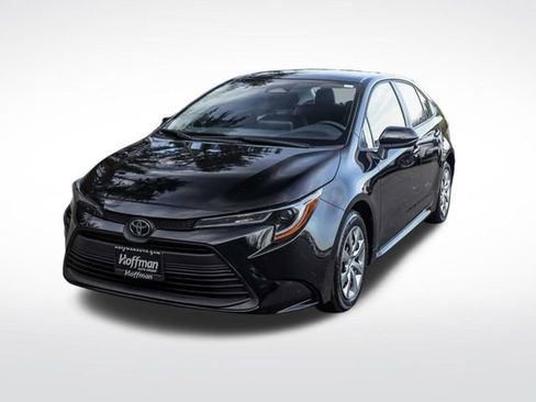 Certified 2025 Toyota Corolla LE FWD image 12