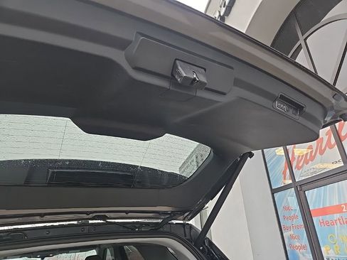 Used 2023 Ford Explorer XLT w/ Equipment Group 202A image 91