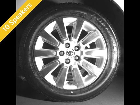 Used 2015 Toyota Sienna Limited Premium AWD/4WD image 12