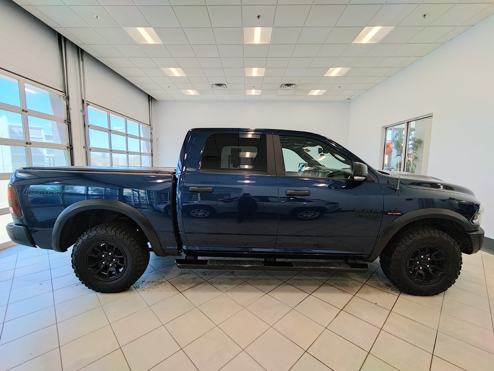 Used 2021 RAM 1500 Warlock AWD/4WD image 2