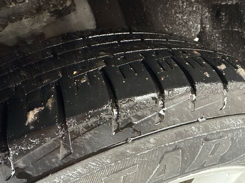 Used 2015 Toyota Venza XLE image 5