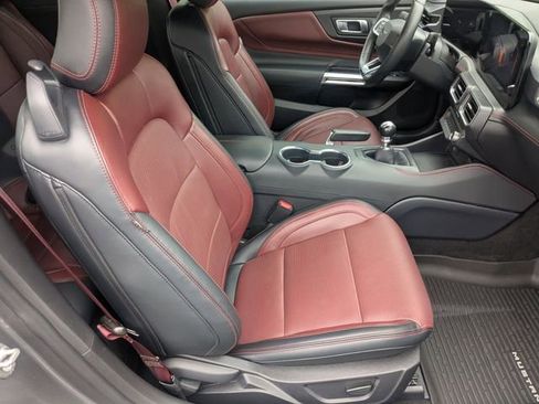Used 2025 Ford Mustang GT Premium w/ GT Performance Package RWD image 19