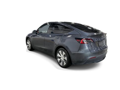 Certified 2021 Tesla Model Y 2WD image 4