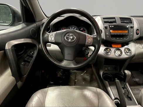 Used 2007 Toyota RAV4 Limited w/ Tow Prep Pkg AWD/4WD image 8
