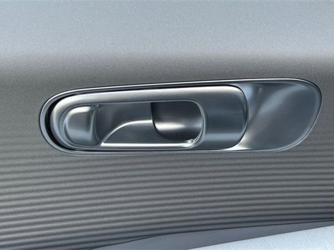 Certified 2025 Hyundai Ioniq 6 SEL image 15