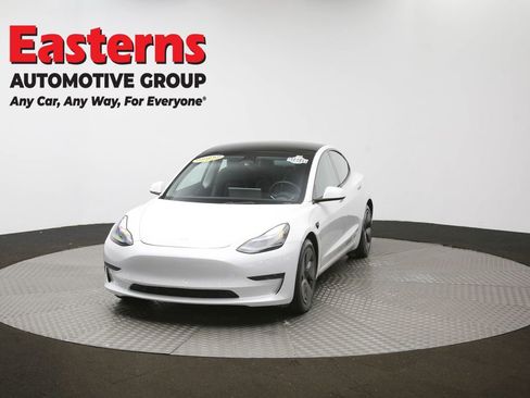 Used 2023 Tesla Model 3 Standard Range image 51